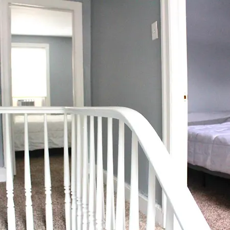 Clover 2900 - Apartment And Rooms With Private Bathroom Near Washington Ave South Philly Philadelphia Exterior photo
