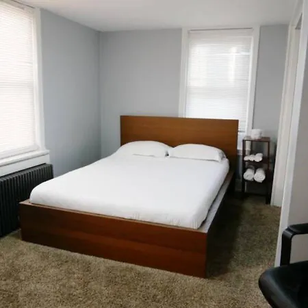 Clover 2900 - Apartment And Rooms With Private Bathroom Near Washington Ave South Philly Philadelphia Exterior photo