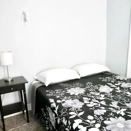 Clover 2900 - Apartment And Rooms With Private Bathroom Near Washington Ave South Philly Philadelphia Exterior photo