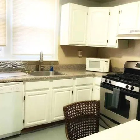 Clover 2900 - Apartment And Rooms With Private Bathroom Near Washington Ave South Philly Philadelphia Exterior photo