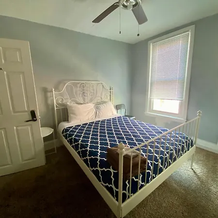 Clover 2900 - Apartment And Rooms With Private Bathroom Near Washington Ave South Philly Philadelphia Exterior photo