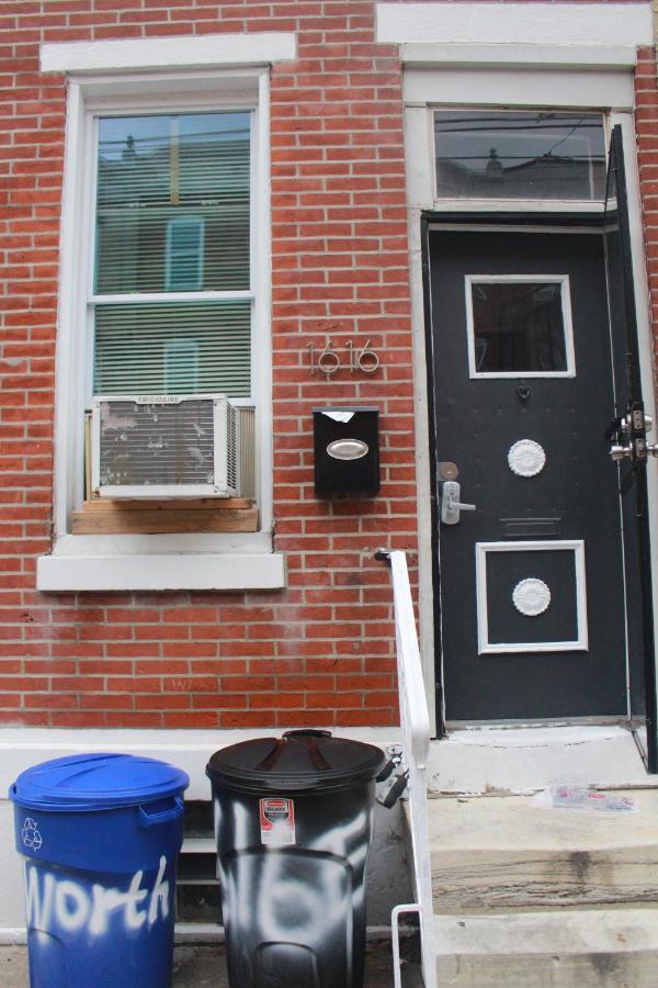 Apartment Clover 2900 - And With Private Bathroom Near Washington Ave South Philly