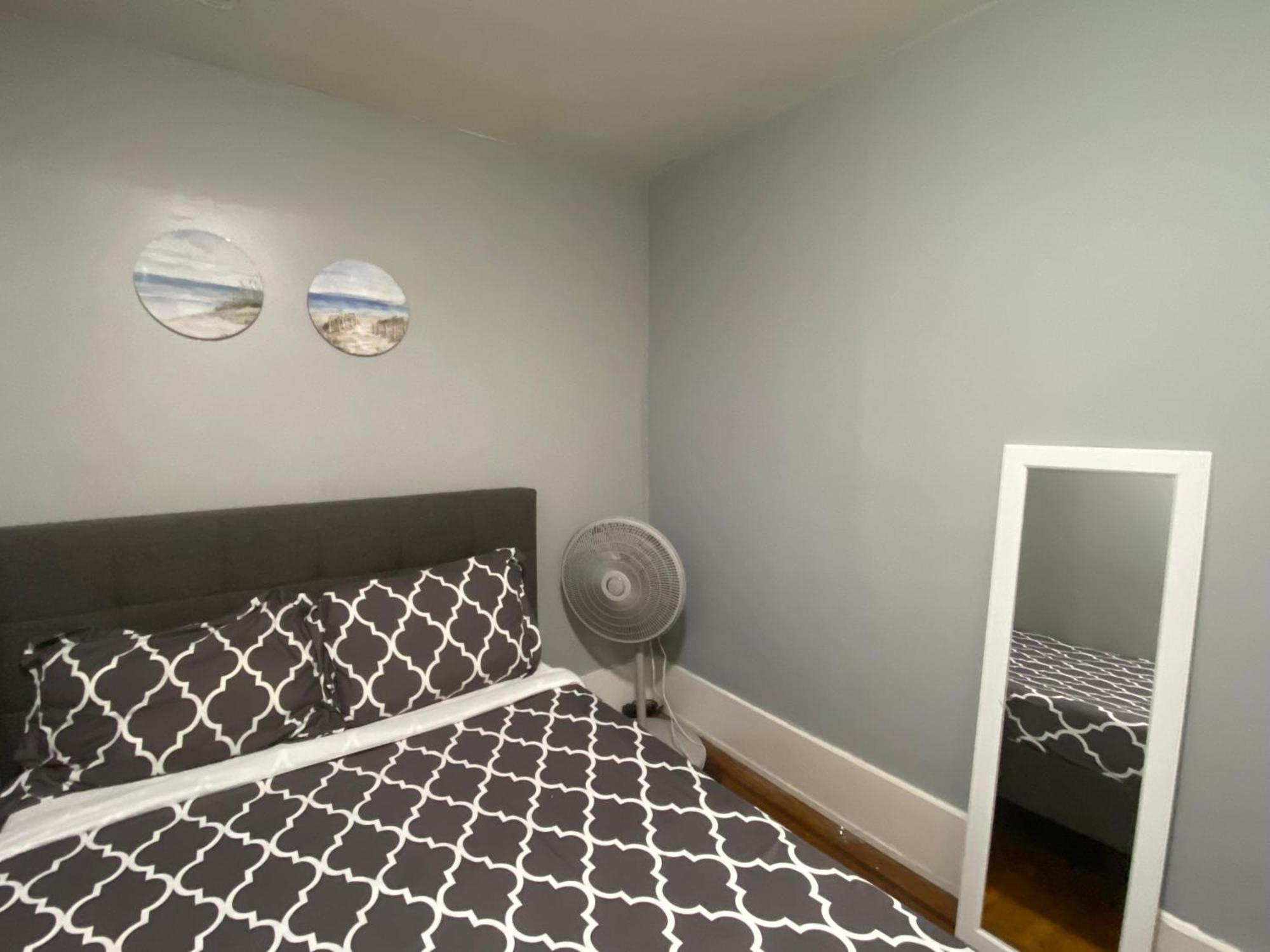 Clover 2900 - And With Private Bathroom Near Washington Ave South Philly Appartement